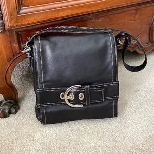 バッグ Vintage coach bag all leather soho black Vintage COACH Black Soho Crossbody Messenger Leather Buckle